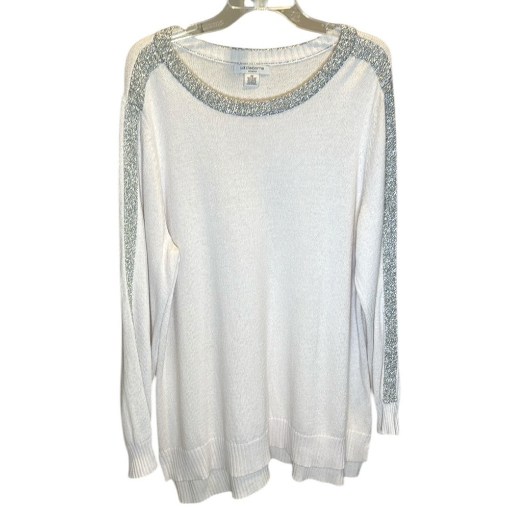 Liz Claiborne 2X white tunic sweater silver metallic, glitter stripe sleeves